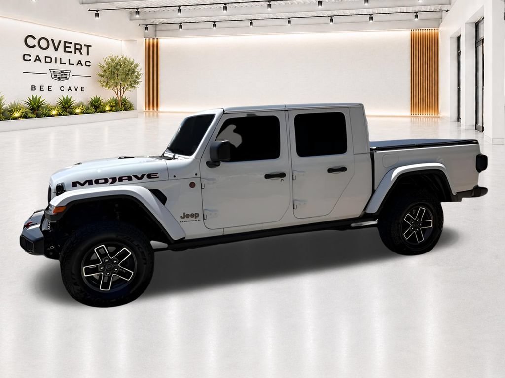 Used 2025 Jeep Gladiator Mojave w/ Convenience Group AWD/4WD image 9
