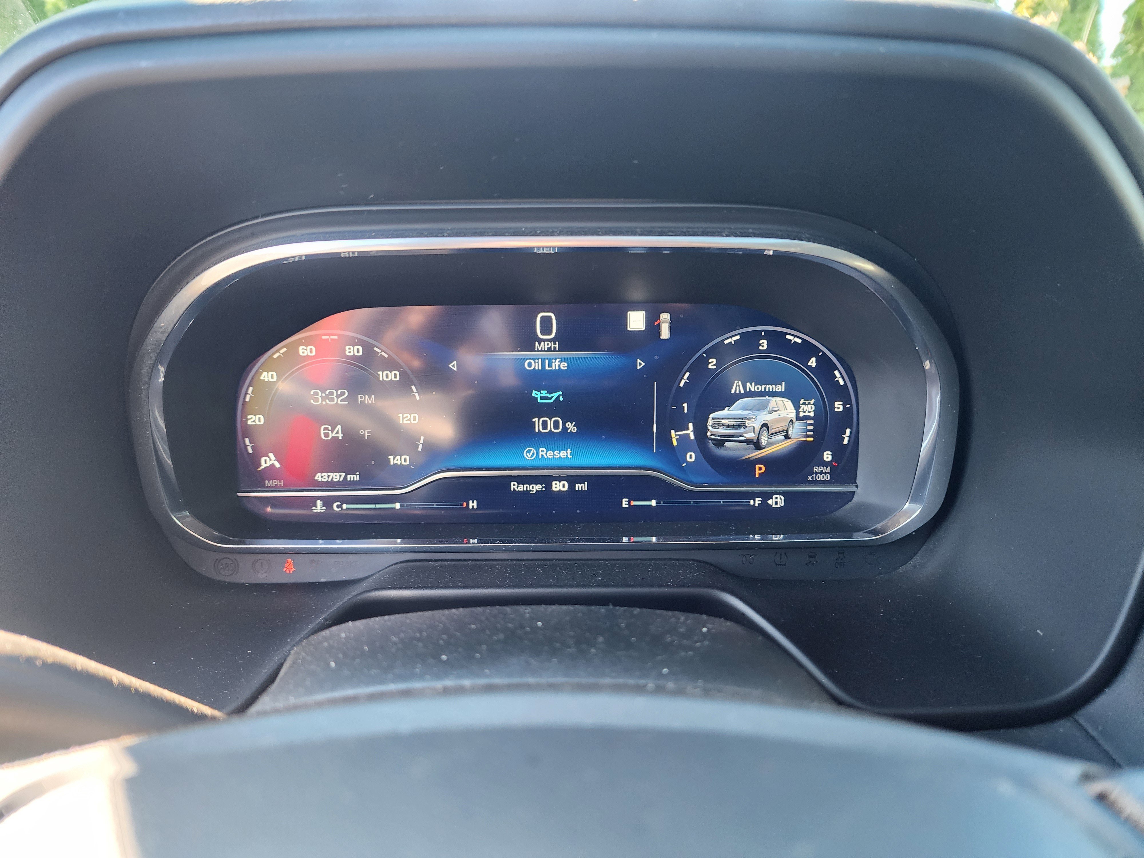 Used 2022 Chevrolet Tahoe Z71 w/ Z71 Off-Road Package image 33