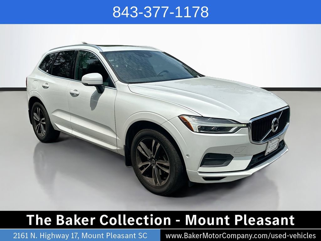 Used 2019 Volvo XC60 T5 Momentum w/ Multimedia Package AWD/4WD image 3