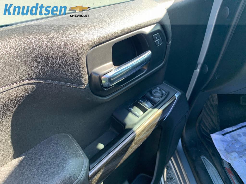 Used 2022 Chevrolet Silverado 1500 LT w/ Z71 Off-Road Package image 20