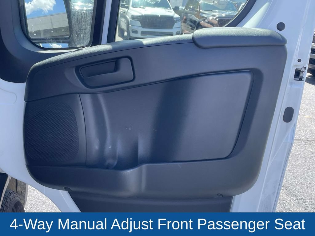 Used 2025 RAM ProMaster 2500 w/ Convenience Group FWD image 13