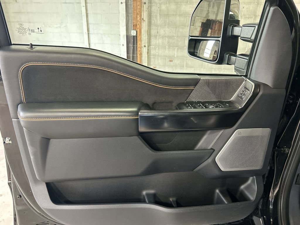 Used 2024 Ford F350 Platinum w/ FX4 Off-Road Package image 13