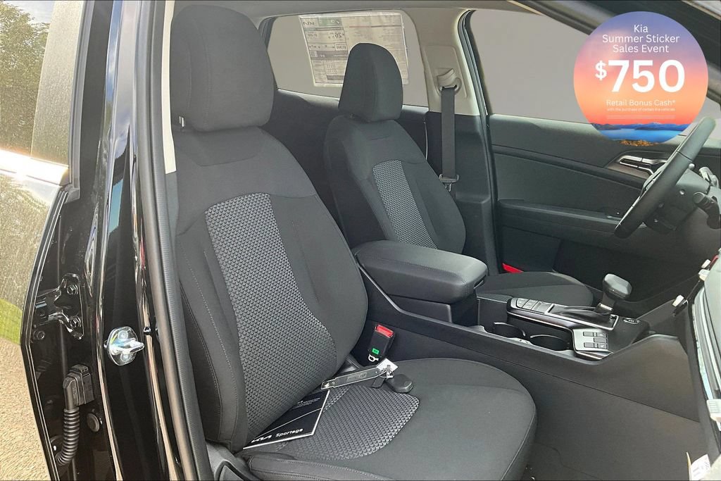 New 2026 Kia Sportage LX AWD/4WD image 11