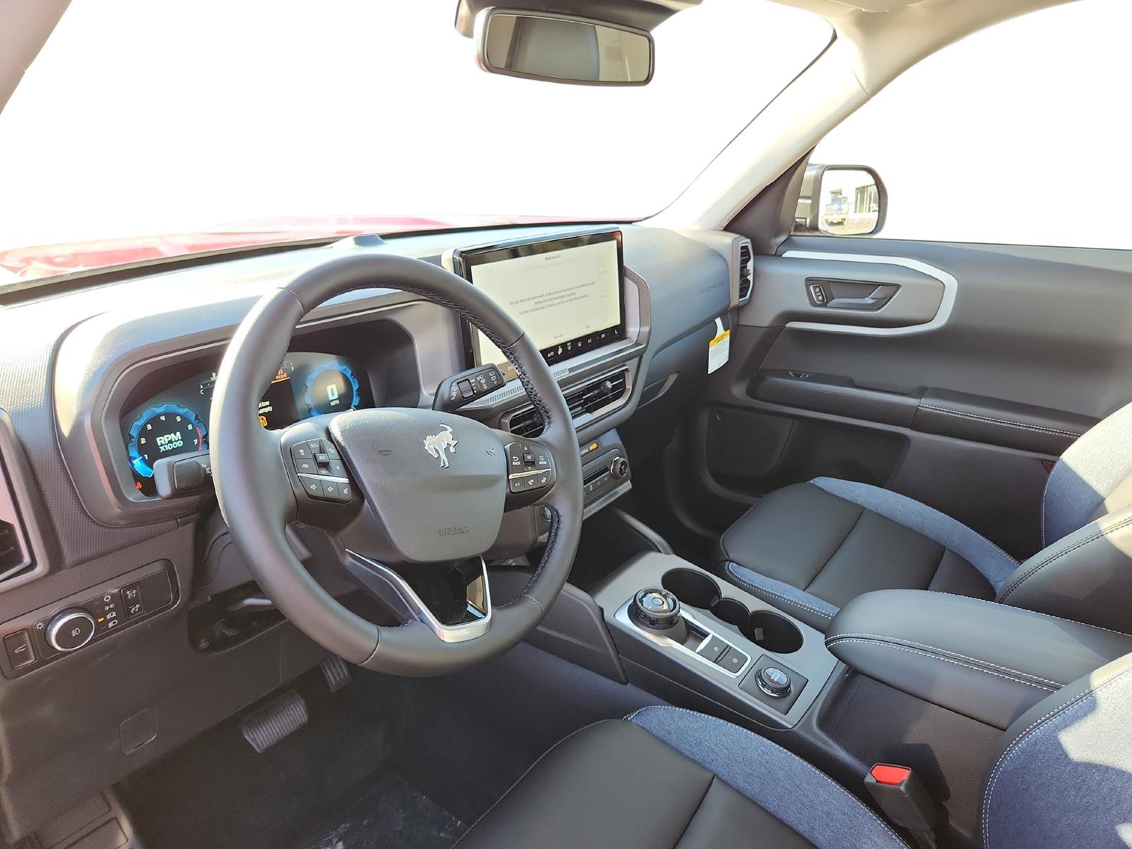 New 2025 Ford Bronco Sport Outer Banks image 9