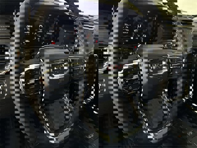 New 2025 GMC Acadia Elevation w/ Elevation Premium Package image 11