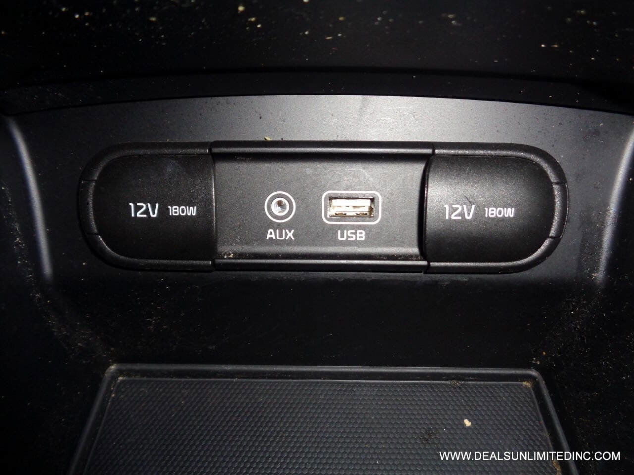 Used 2019 Kia Sorento AWD image 13