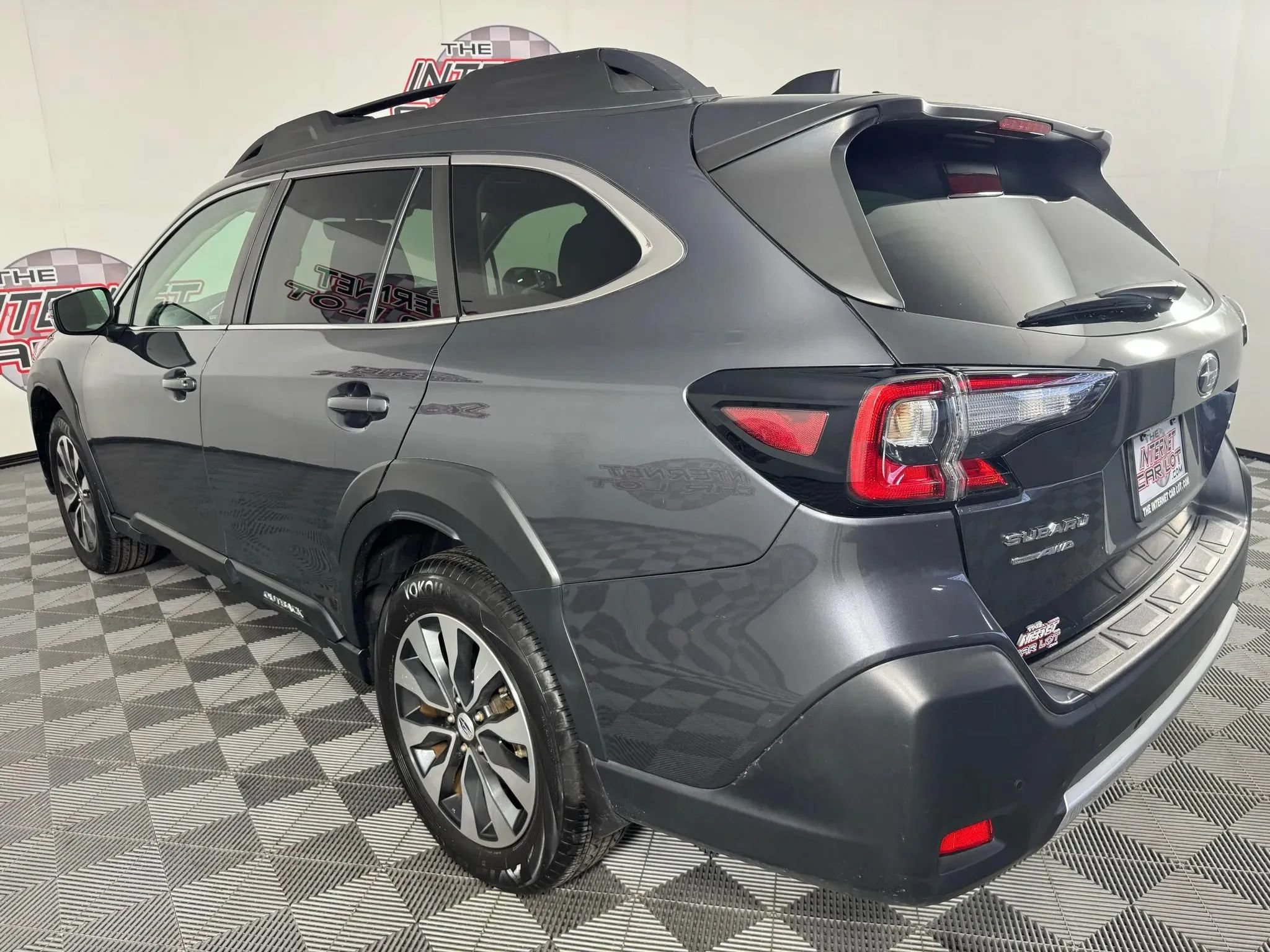 Used 2023 Subaru Outback Limited XT AWD/4WD image 29