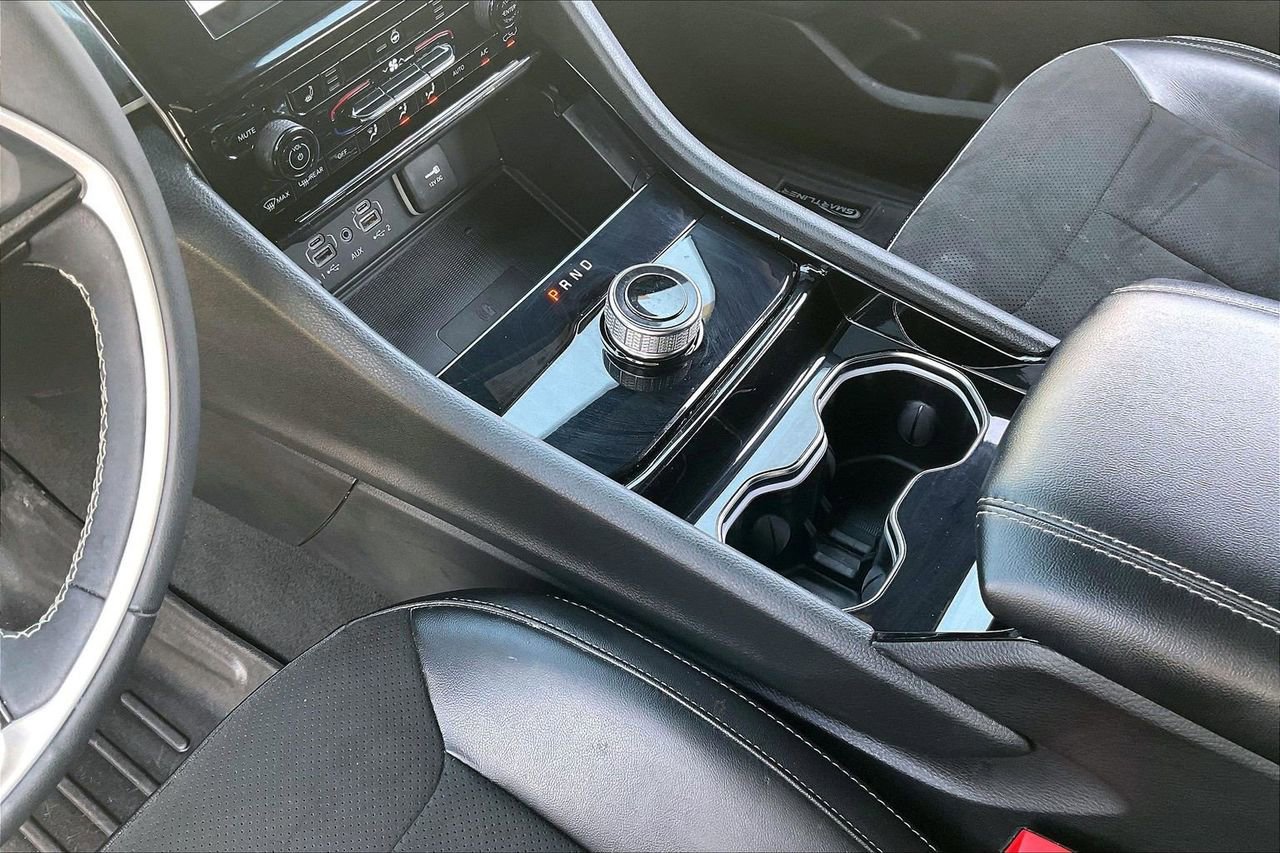 Certified 2023 Jeep Grand Cherokee L Laredo image 33