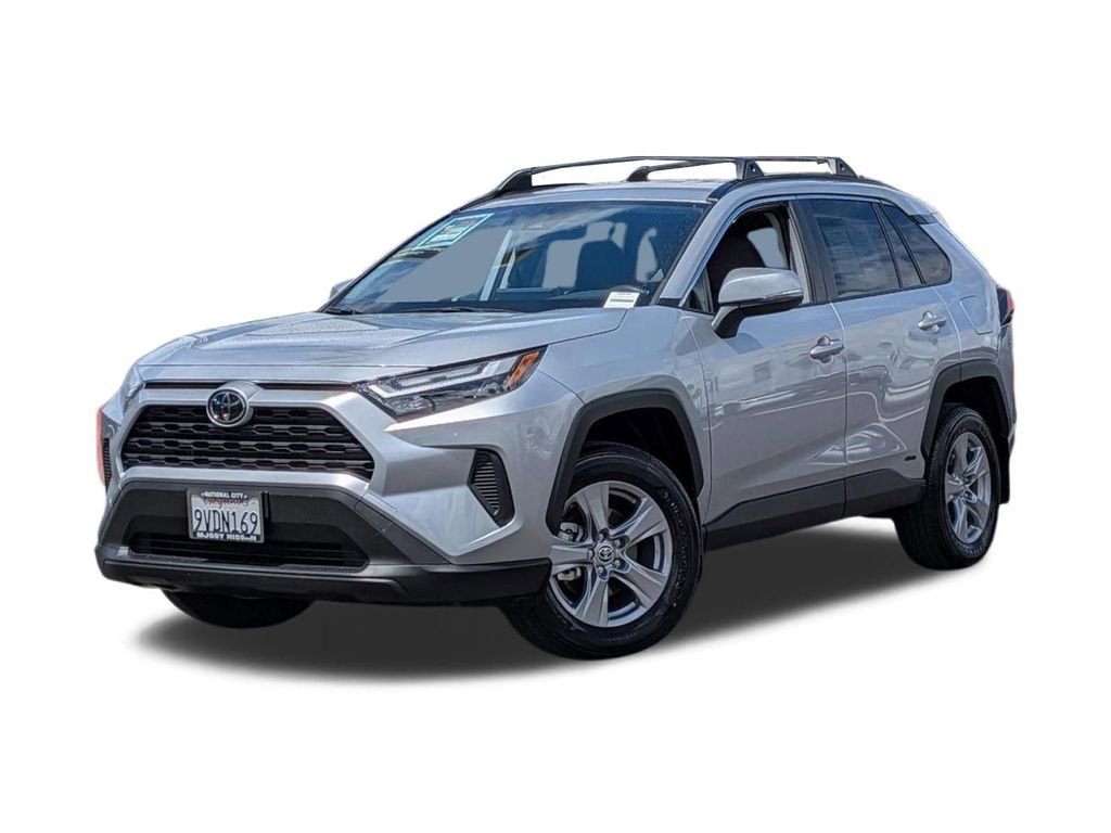 Used 2025 Toyota RAV4 XLE AWD/4WD video 1