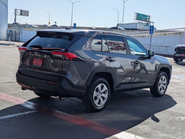 Used 2024 Toyota RAV4 LE AWD/4WD image 8