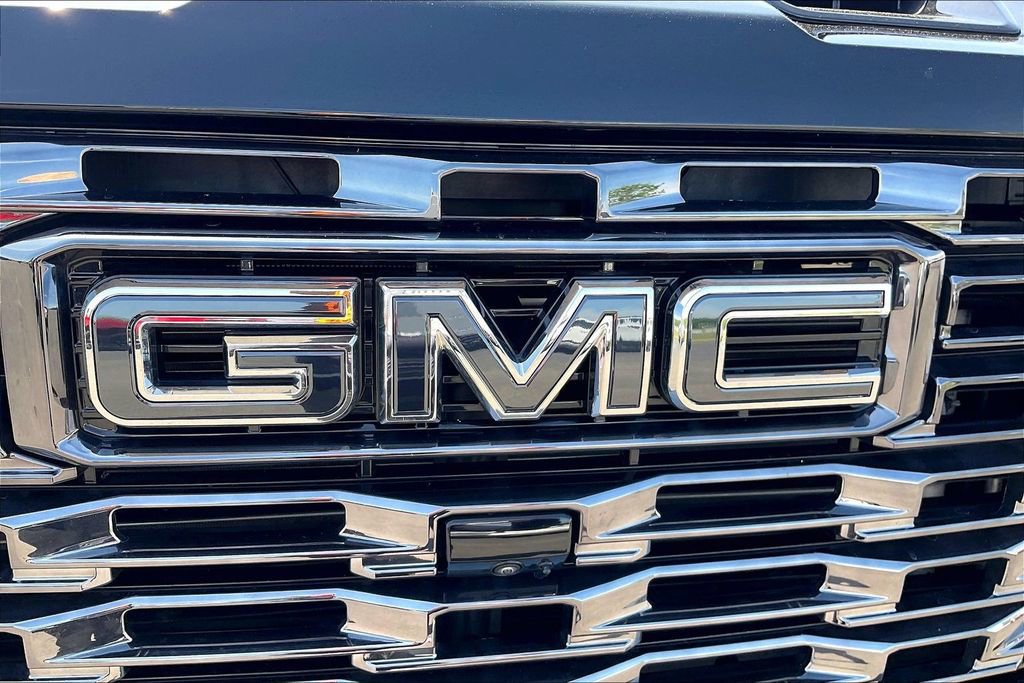 Used 2025 GMC Sierra 2500 Denali Ultimate AWD/4WD image 27