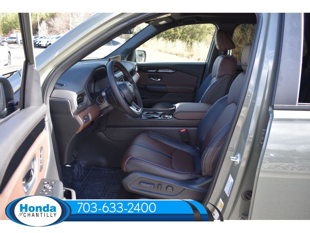 New 2026 Honda Pilot TrailSport image 29