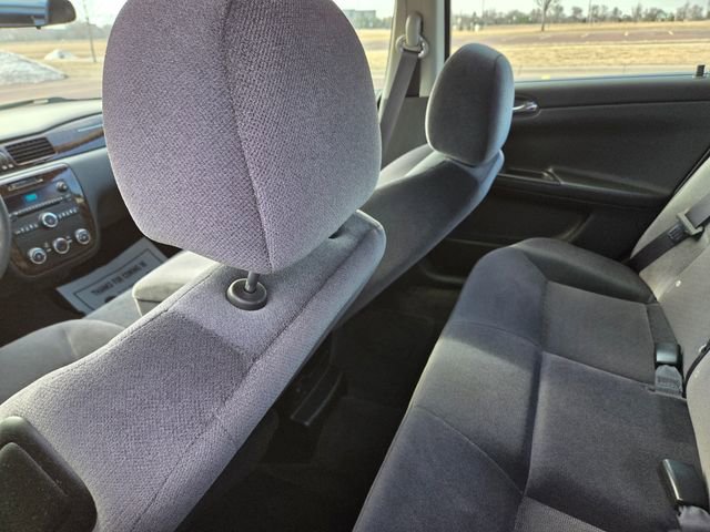 Used 2016 Chevrolet Impala Limited LS image 40