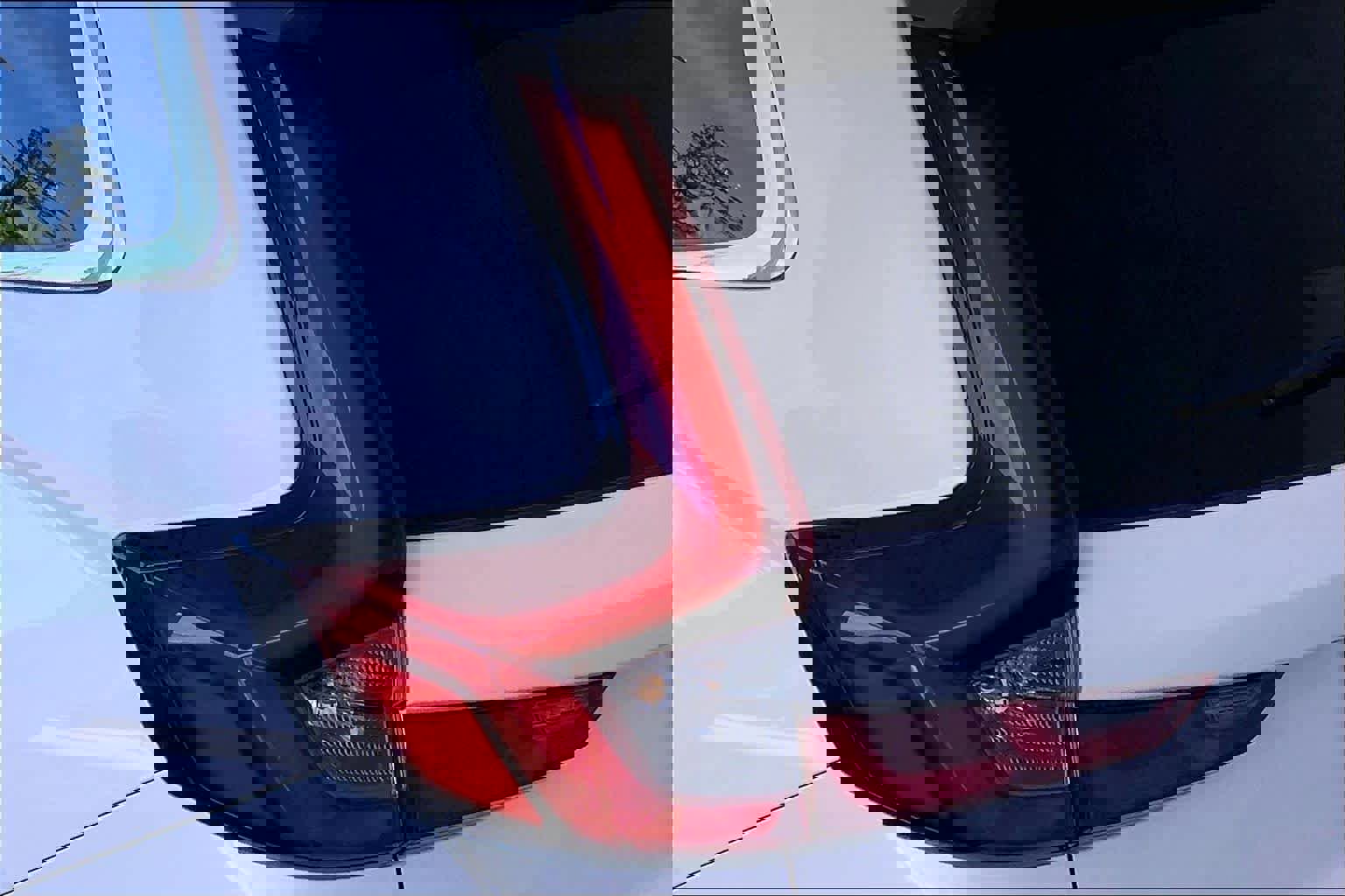 Used 2023 Honda CR-V EX image 28