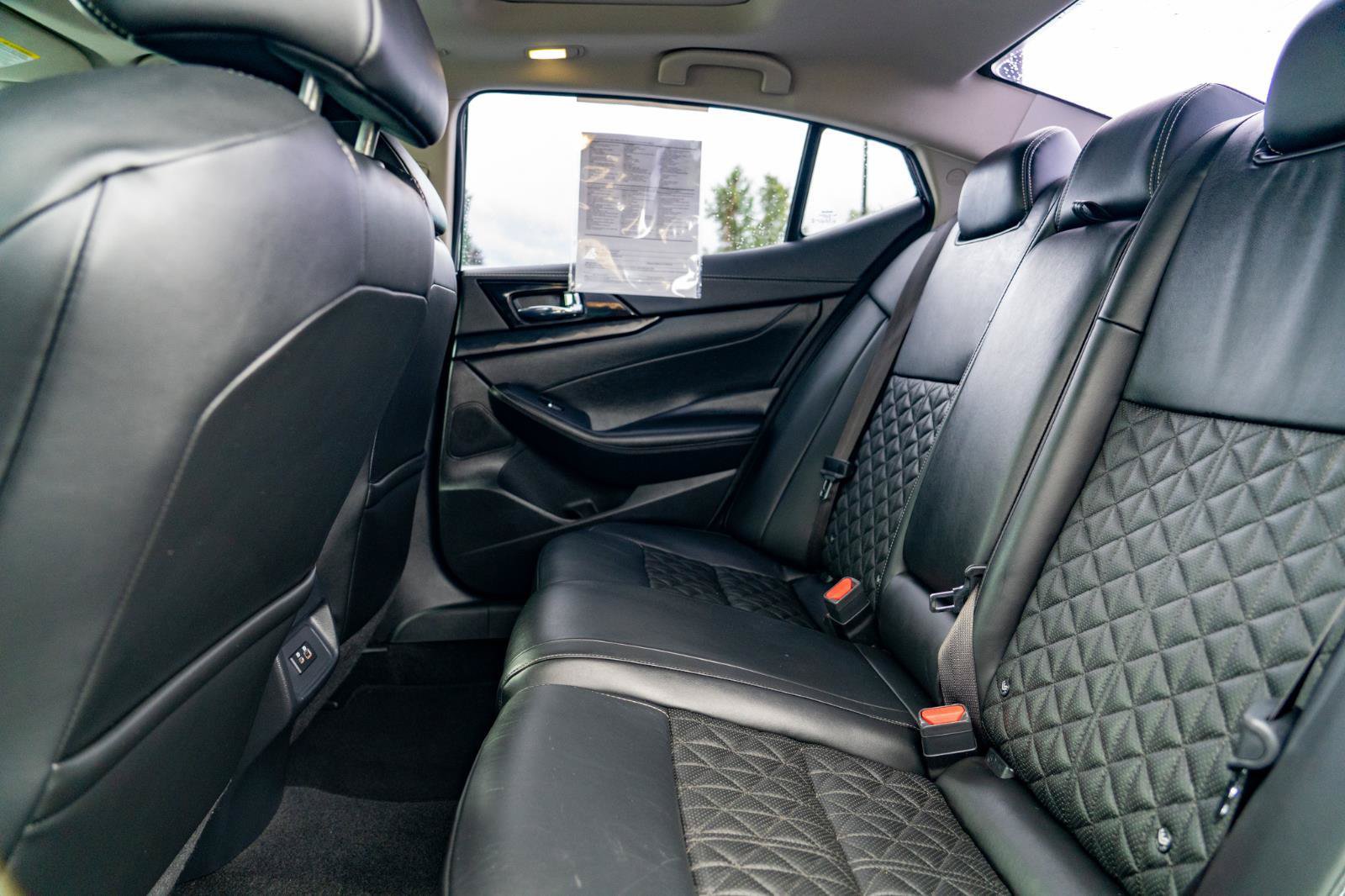 Used 2020 Nissan Maxima Platinum w/ Sport Mat Group FWD image 18