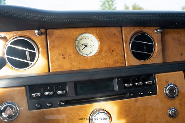 Used 2005 Rolls-Royce Phantom Sedan RWD image 28