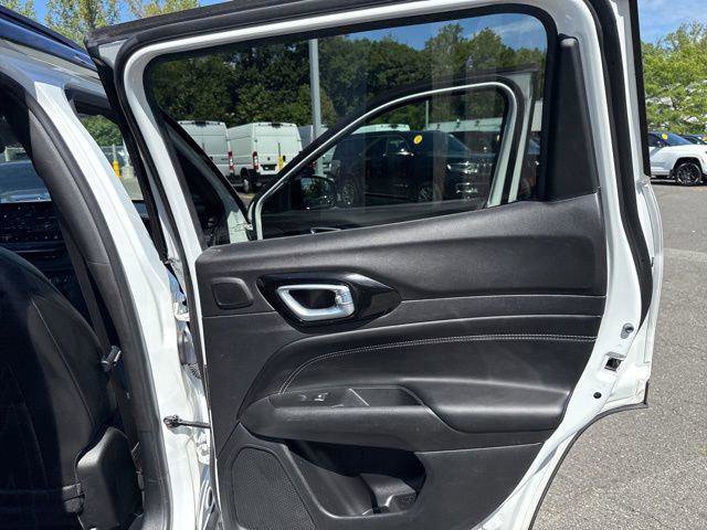 Certified 2022 Jeep Compass Altitude w/ Sun and Sound Group image 32