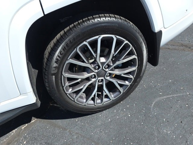 Used 2022 Jeep Grand Cherokee L Summit image 71