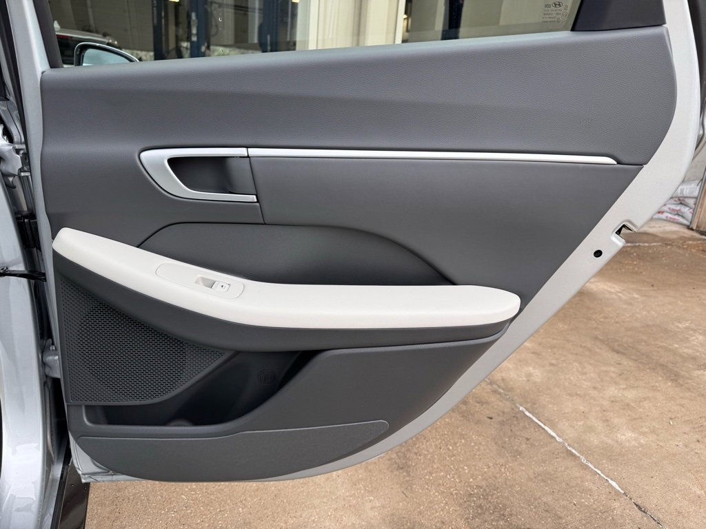 New 2026 Hyundai Sonata SEL image 19