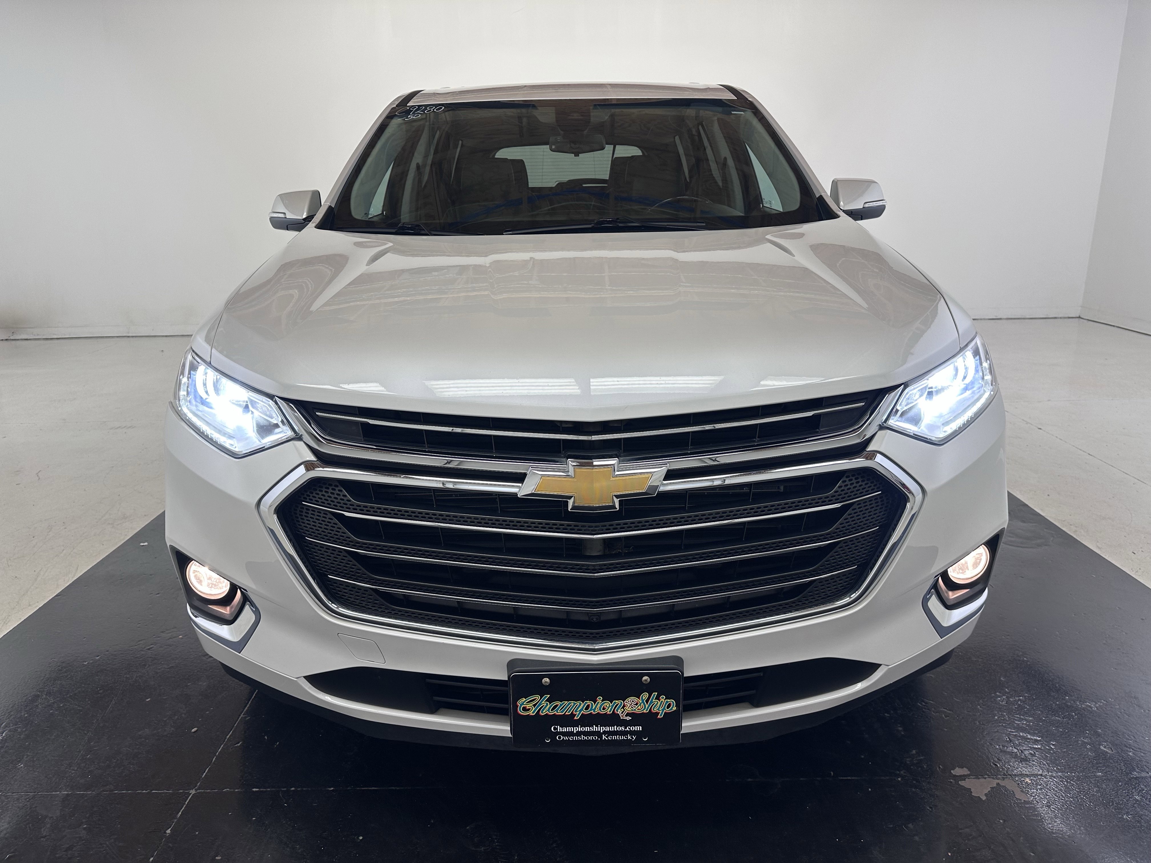 Used 2019 Chevrolet Traverse Premier w/ Driver Confidence II Package image 58