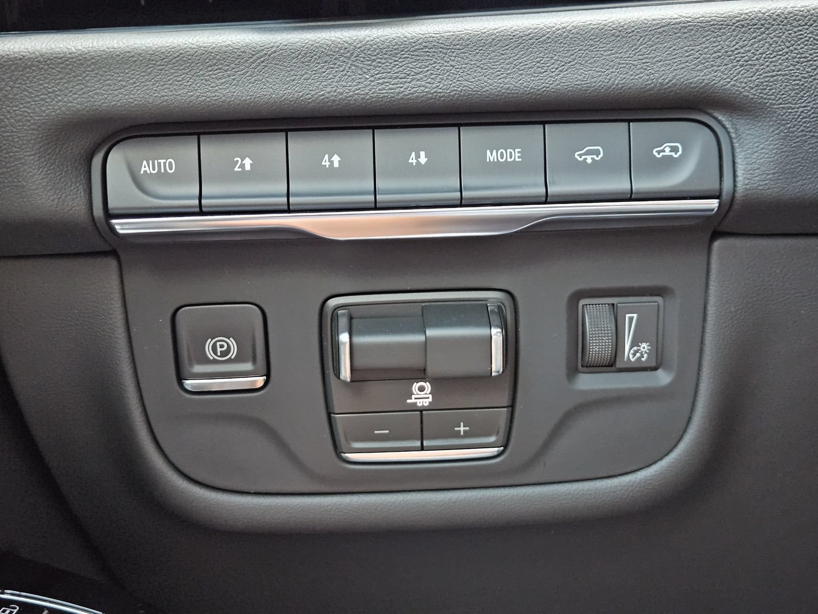 New 2026 Cadillac Escalade Sport w/ Touring Package AWD/4WD image 22