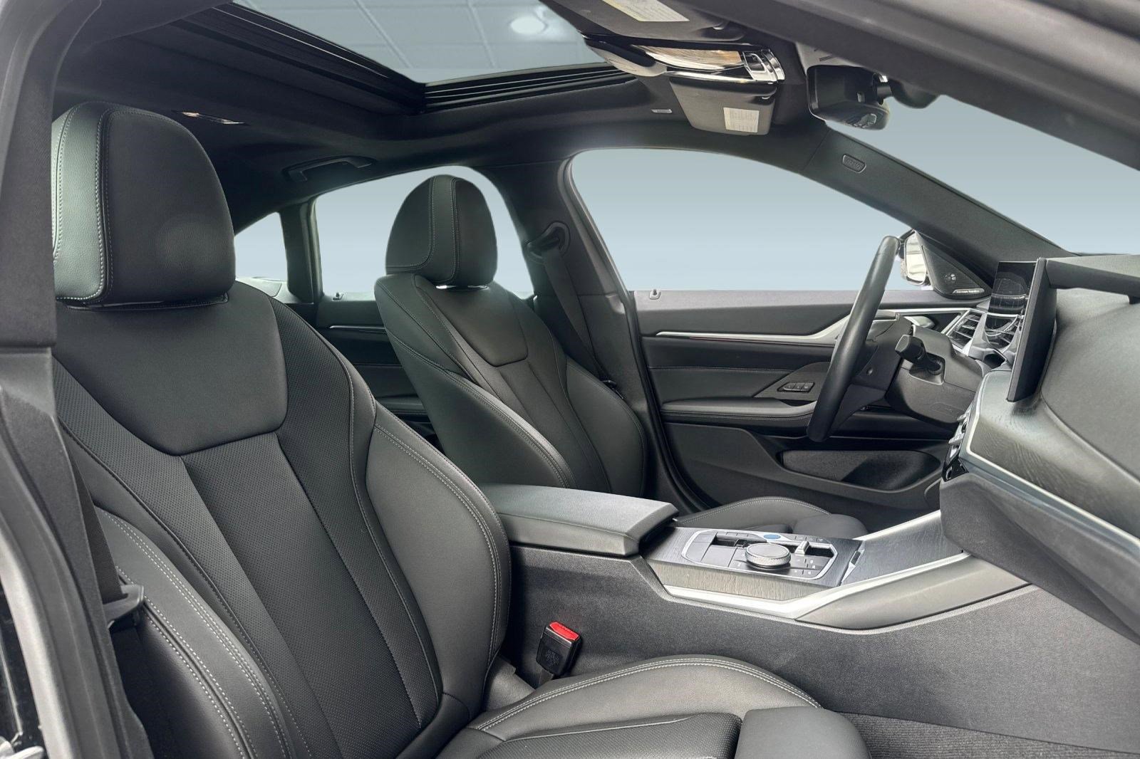 Certified 2023 BMW i4 eDrive35 RWD image 30