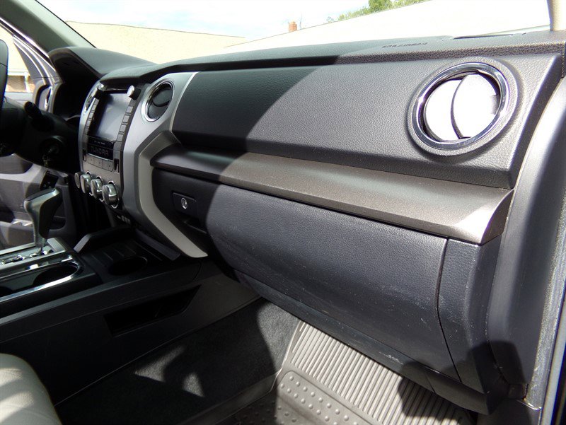 Used 2020 Toyota Tundra SR5 image 36