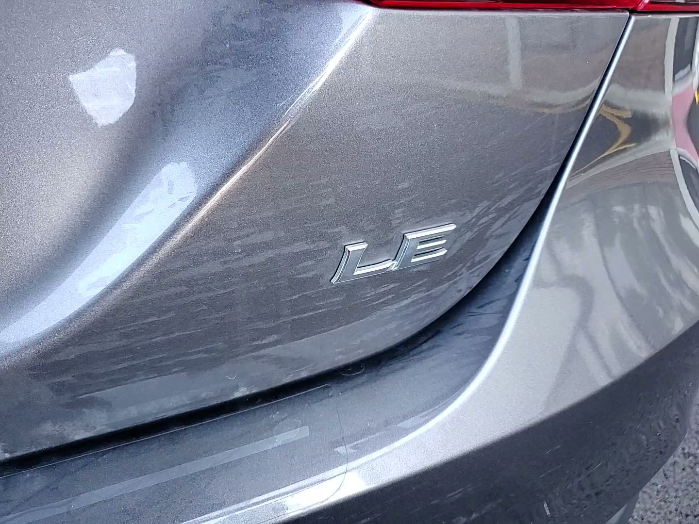 Certified 2020 Toyota Camry LE w/ Convenience Package image 5