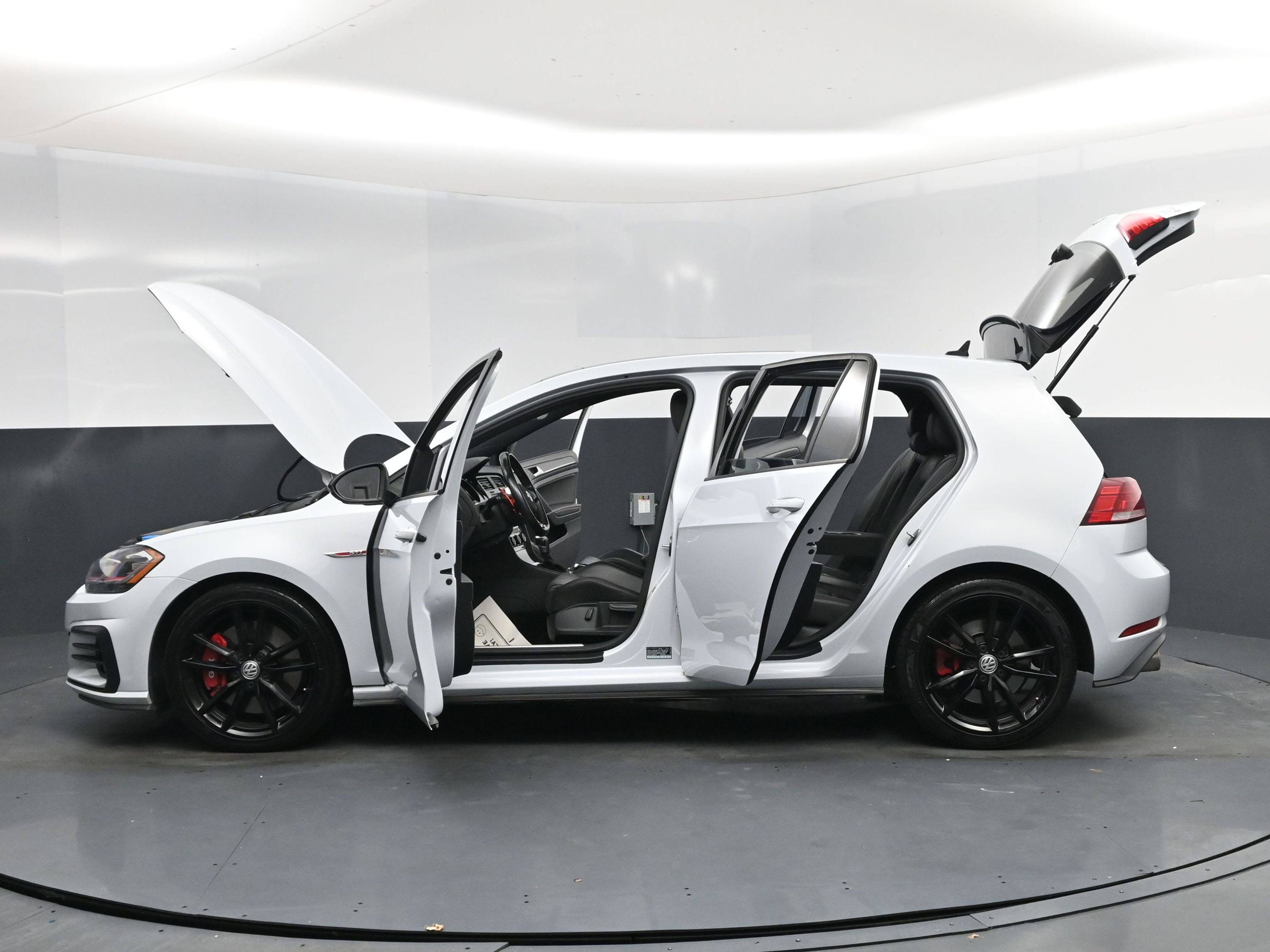 Used 2021 Volkswagen GTI Autobahn image 20