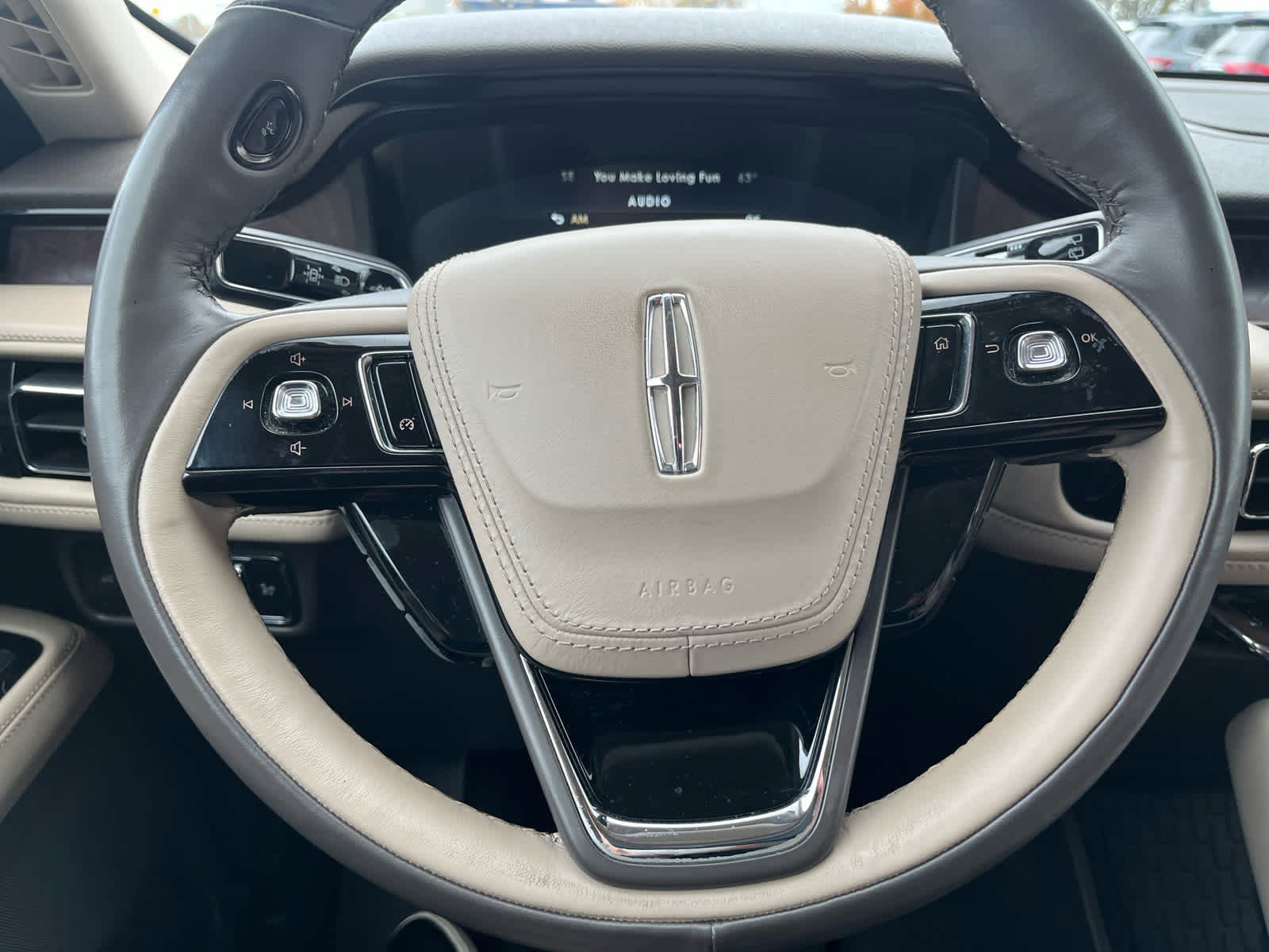 Used 2023 Lincoln Aviator Reserve w/ Elements Package Plus image 31