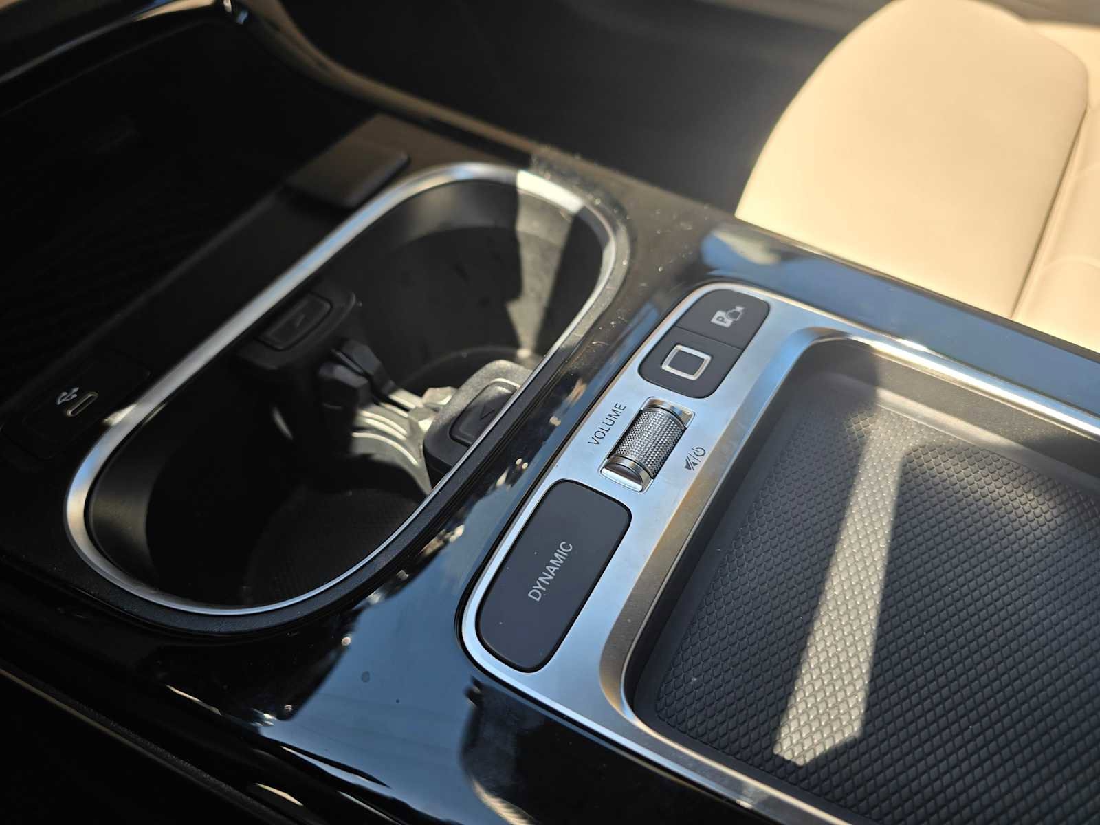 Certified 2025 Mercedes-Benz CLA 250 image 31