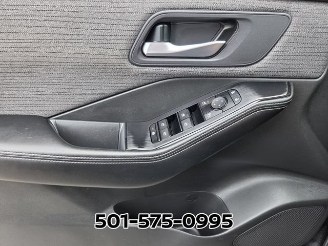 Used 2023 Nissan Rogue SV FWD image 31