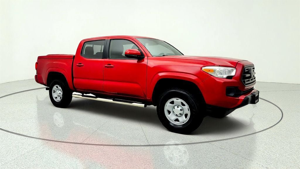 Used 2018 Toyota Tacoma SR w/ SR Convenience Package AWD/4WD image 3