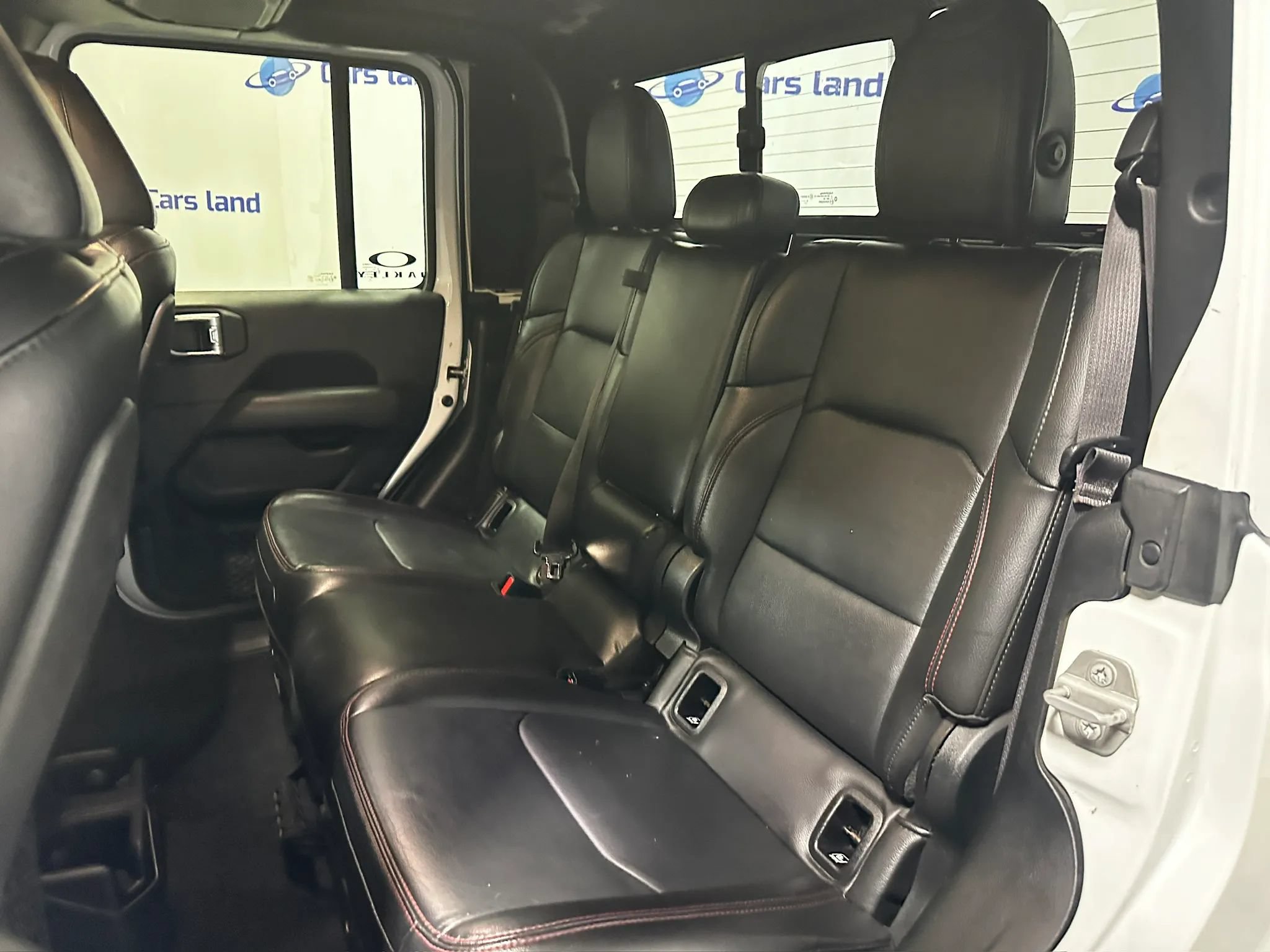 Used 2020 Jeep Gladiator Rubicon AWD/4WD image 15