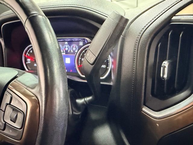 Certified 2019 Chevrolet Silverado 1500 High Country w/ Technology Package image 17