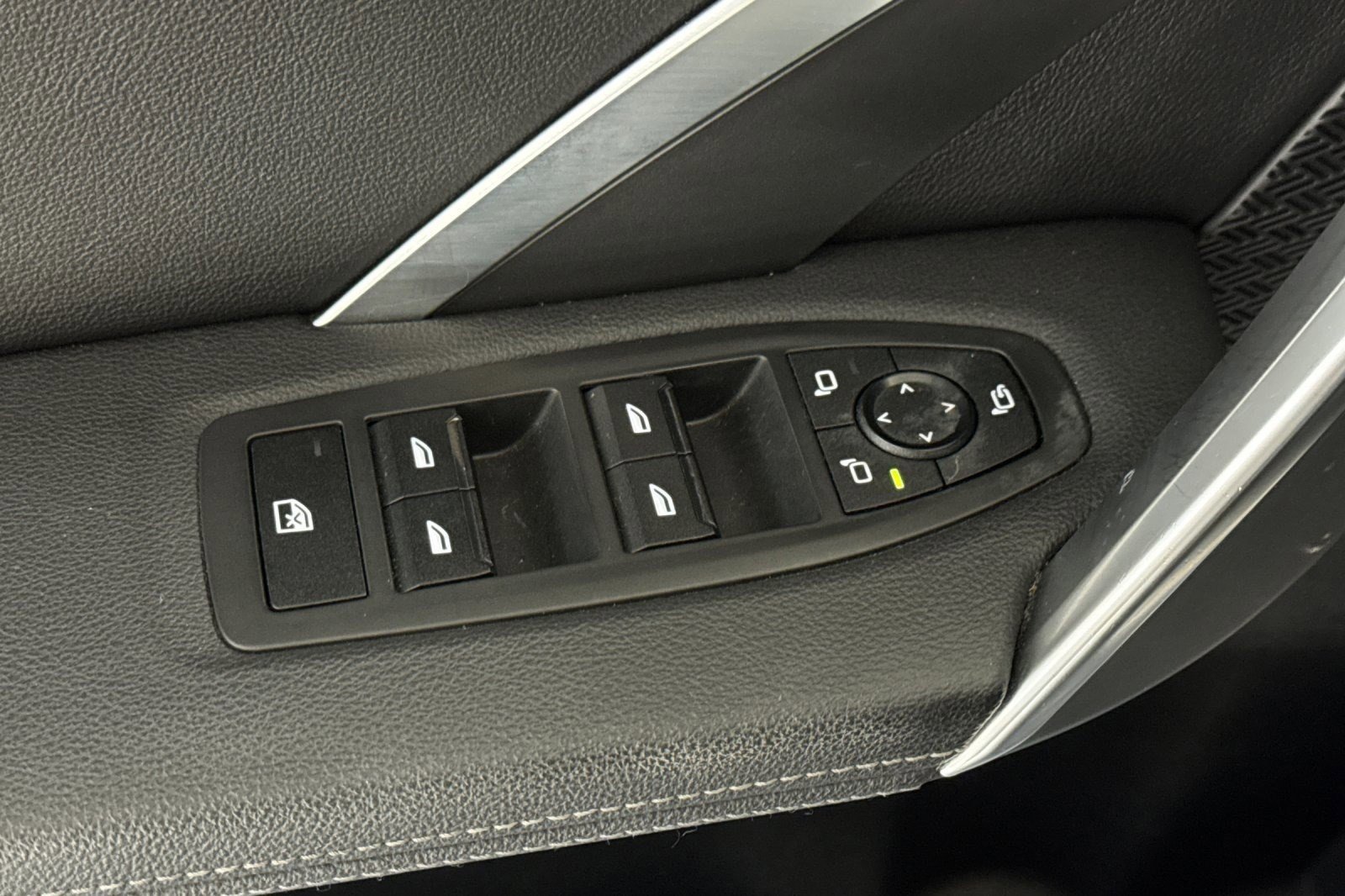 Certified 2023 BMW X1 xDrive28i w/ M Sport Package image 14