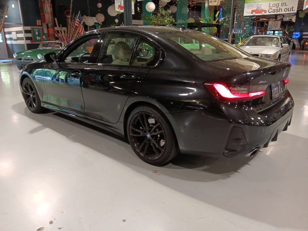 Certified 2023 BMW 330e xDrive w/ M Sport Package AWD/4WD image 8