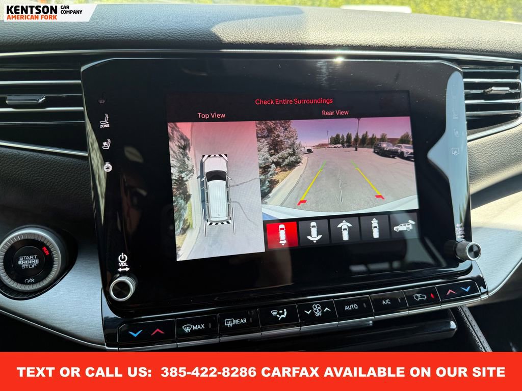 Used 2025 Jeep Wagoneer L Series III image 29