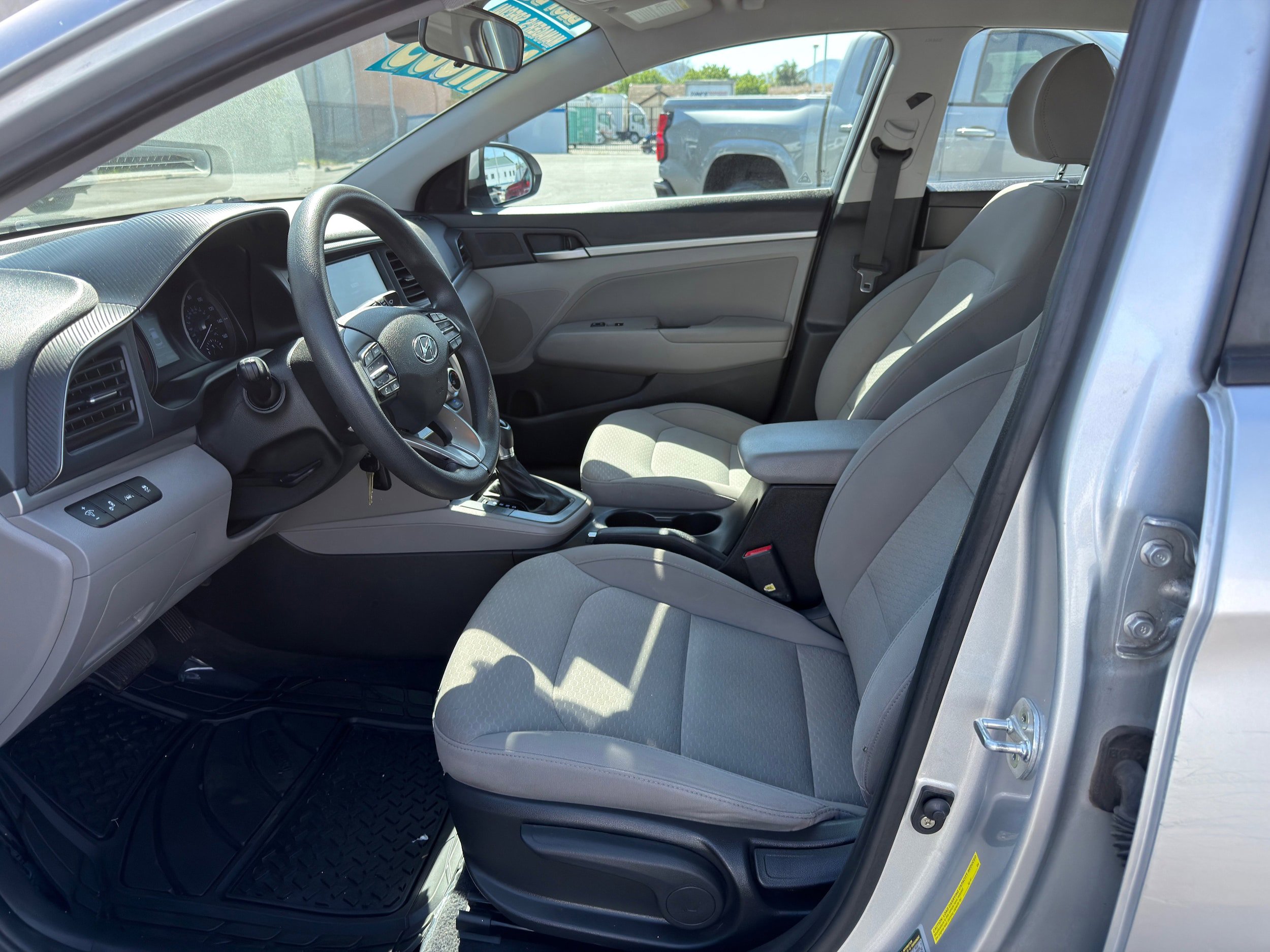 Used 2019 Hyundai Elantra SEL image 19