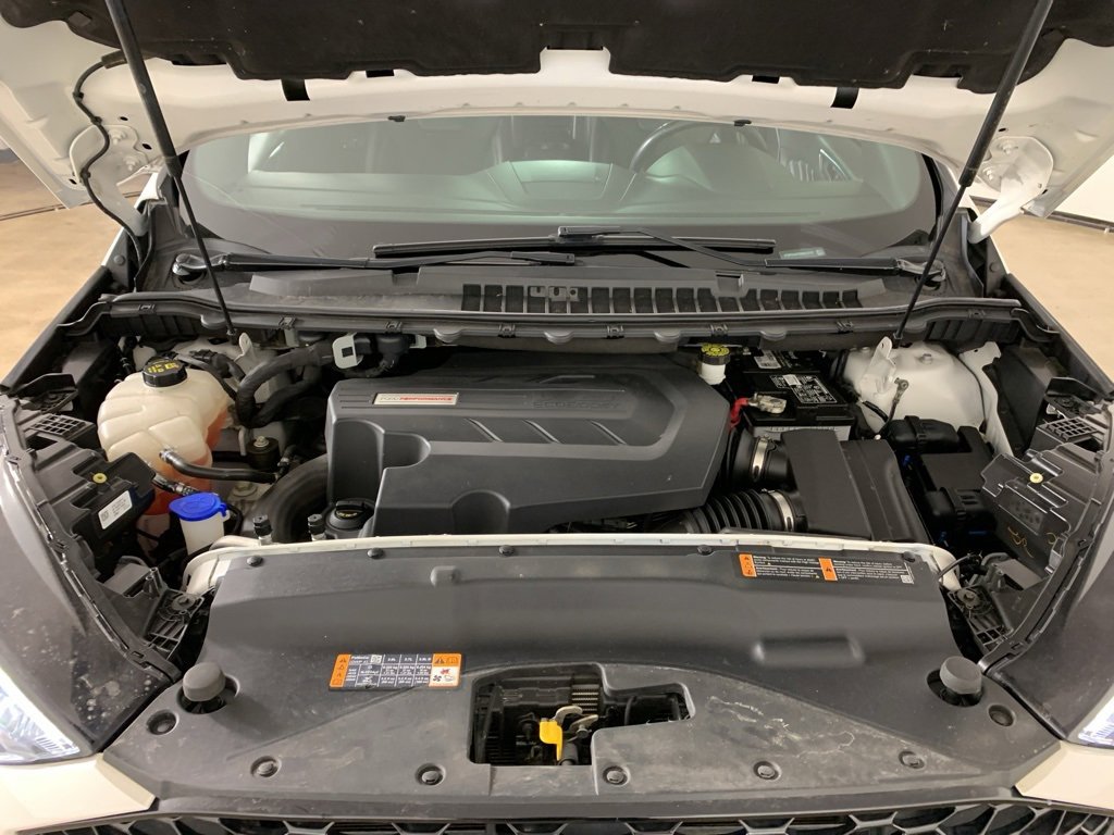 Used 2019 Ford Edge ST w/ Convenience Package image 42