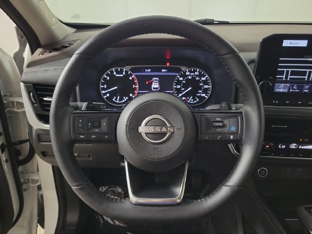 Used 2023 Nissan Rogue SL w/ SL Premium Package FWD image 28