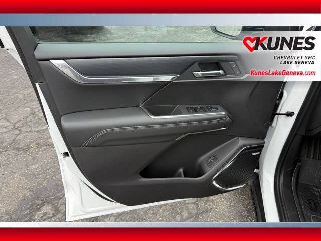 New 2026 GMC Acadia Elevation image 13