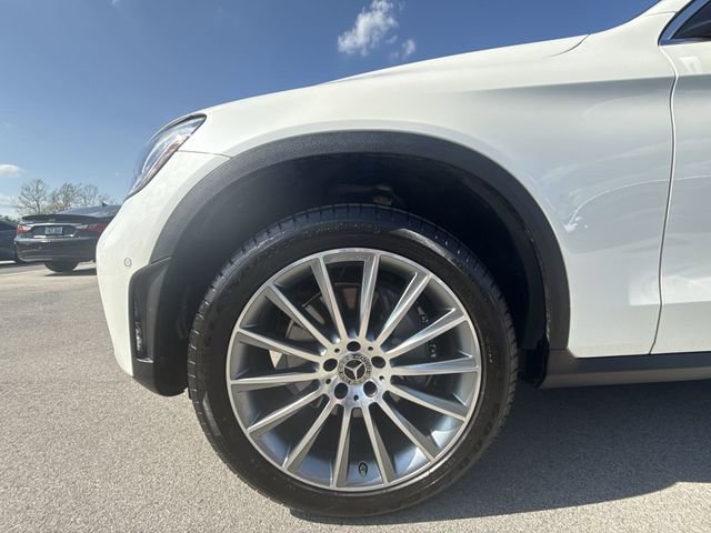 Used 2021 Mercedes-Benz GLC 300 4MATIC Coupe image 10