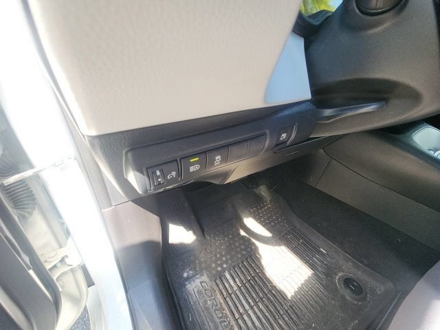 Used 2024 Toyota Corolla SE w/ Convenience Package FWD image 23