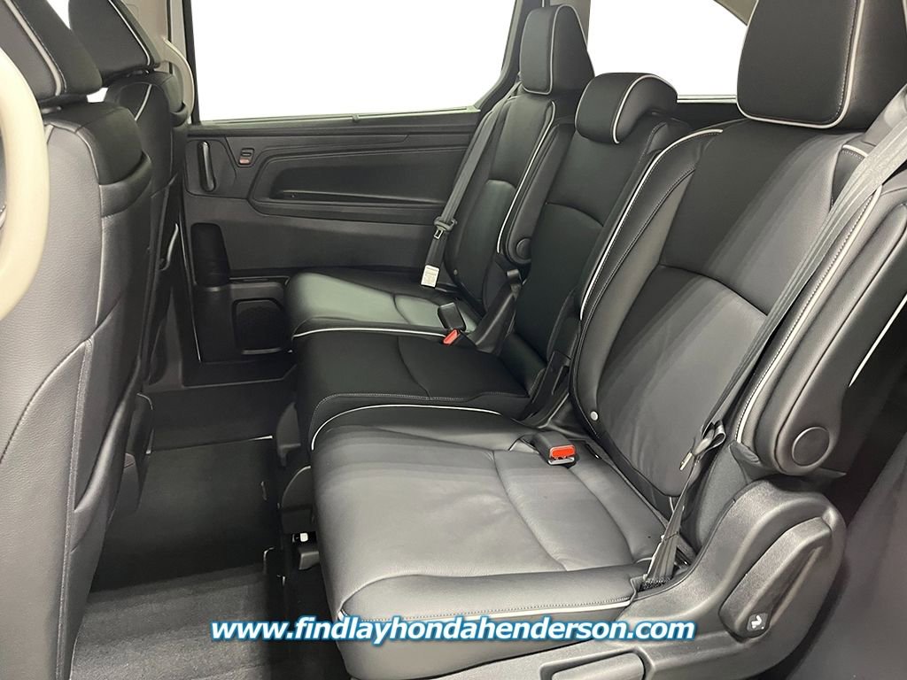 New 2026 Honda Odyssey Touring image 21