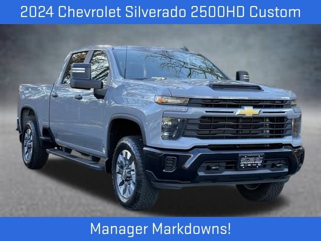 Used 2024 Chevrolet Silverado 2500 Custom w/ Custom Value Package image 1