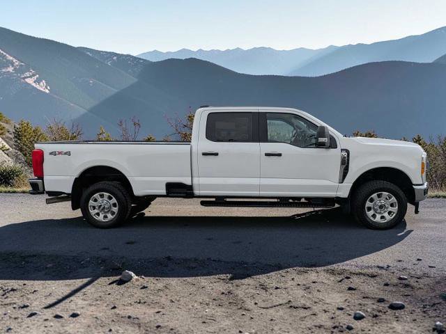 Certified 2023 Ford F350 XLT AWD/4WD image 7