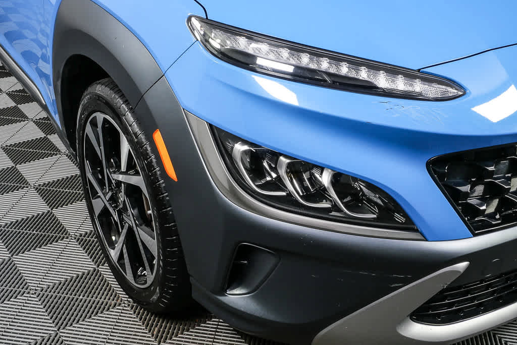 Used 2022 Hyundai Kona Limited image 36