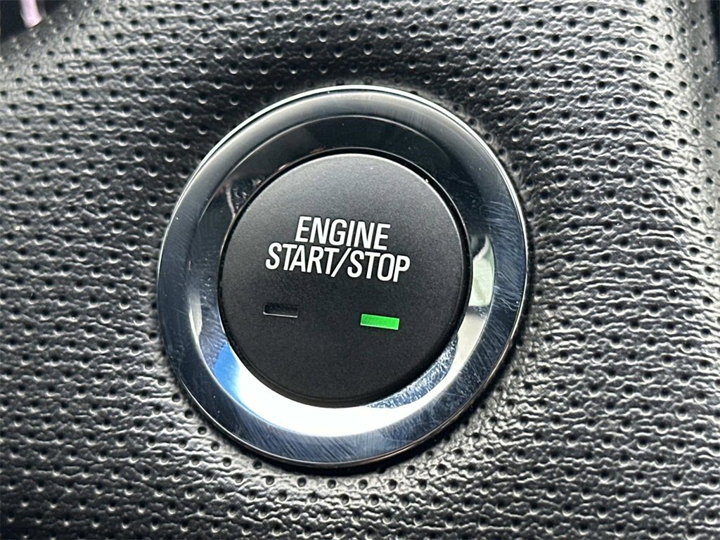 Used 2016 Cadillac XTS Luxury image 22