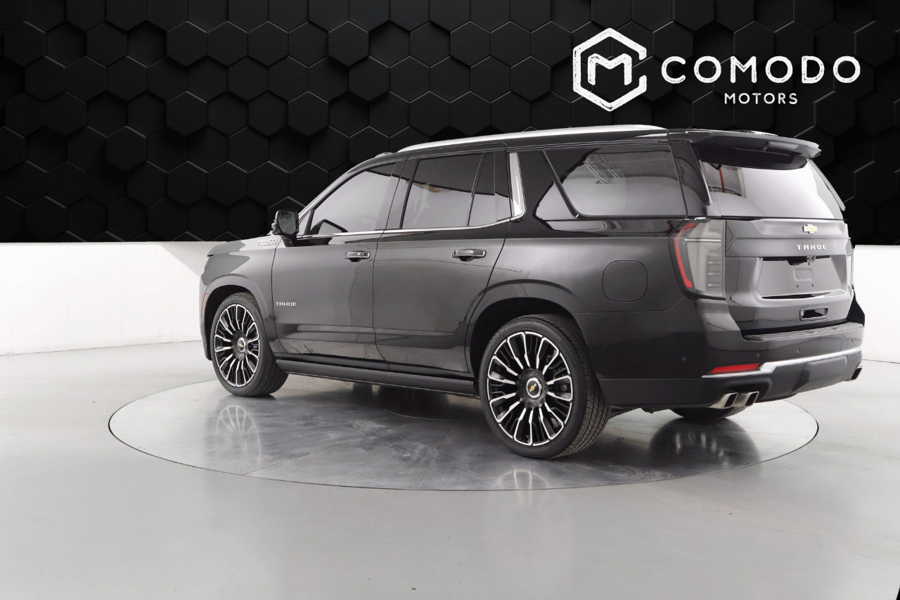 Used 2025 Chevrolet Tahoe High Country image 5